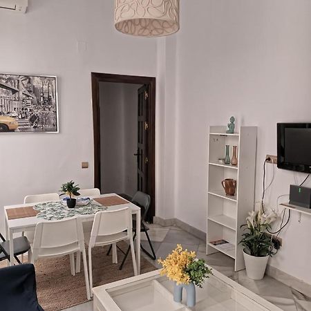 Apartamento En El Centro Historico De Малага Экстерьер фото