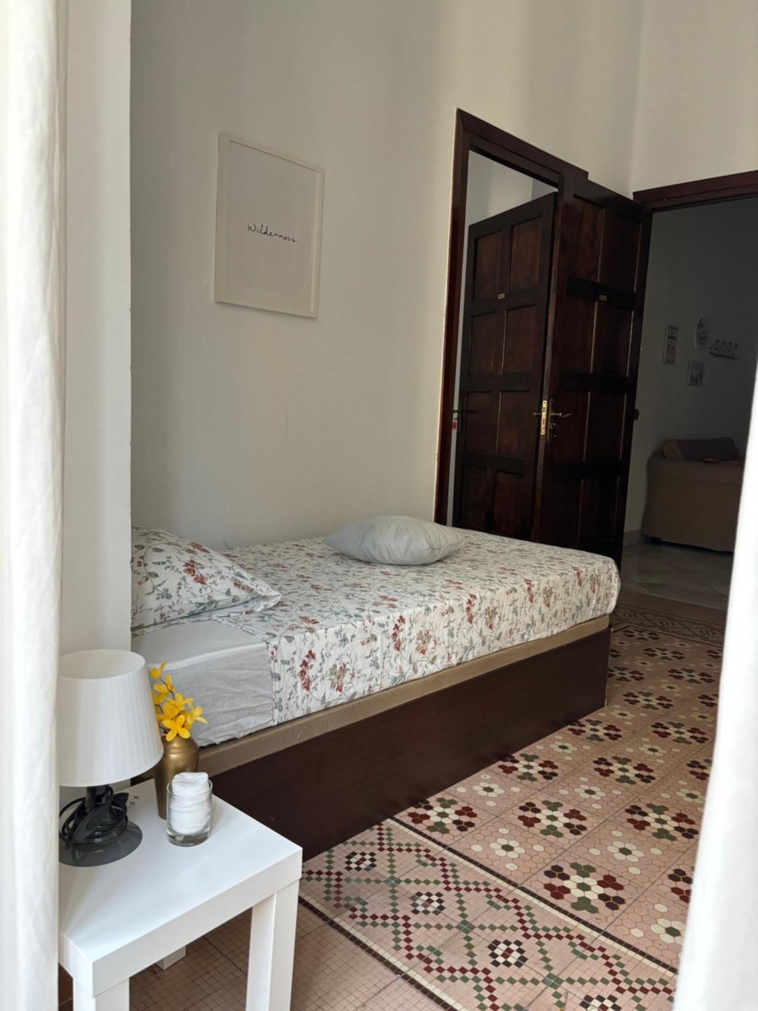 Apartamento En El Centro Historico De Малага Экстерьер фото