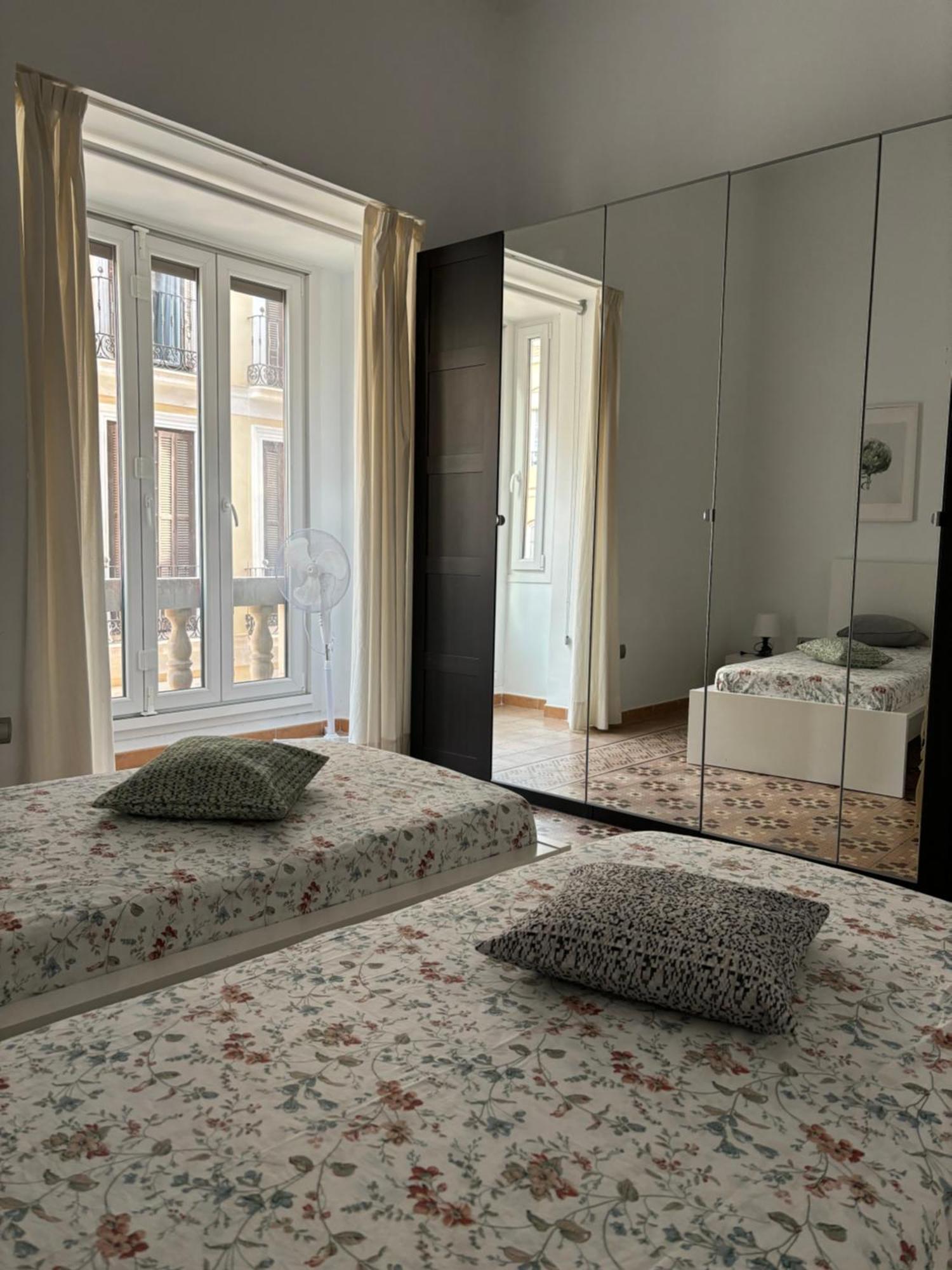Apartamento En El Centro Historico De Малага Экстерьер фото